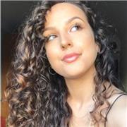 Estudiante y viajera ofrece clases de inglés para jóvenes